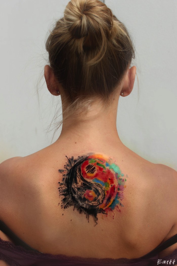 Fiquei bem feliz quando me deparei com as tatuagens de Bartt Tattoo direto no instagram. Digo isso por que esse artista de Londres trabalha com um estilo de tatuagem bem interessante, cheio de cores e que são lindas.