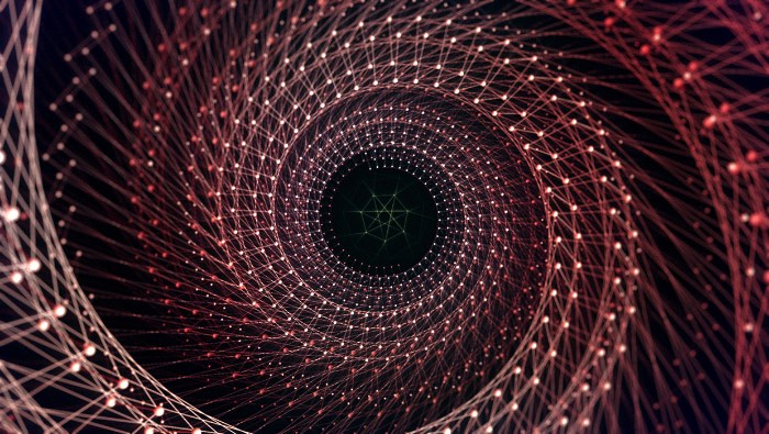Can Buyukberber teve sorte de conseguir um dos trabalhos mais legais da história da humanidade. Claro que eu estou exagerando aqui mas não é todo dia que você recebe a proposta de criar o set visual de uma banda como o Tool. 