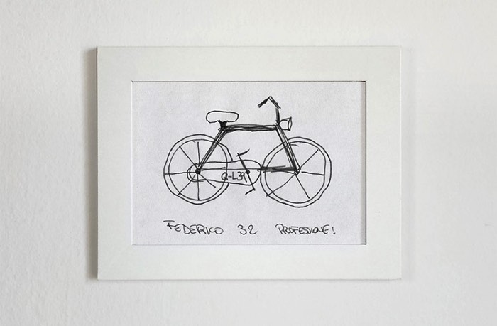 Foi em 2009 que Gianluca Gimini começou a pedir para seus amigos e colegas desenhassem bicicletas direto da memória e foi assim que surgiu o Velocipedia. A ideia é de demonstrar como que algumas vezes nós acreditamos que sabemos de algo mesmo não tendo nem ideia do que isso possa ser.