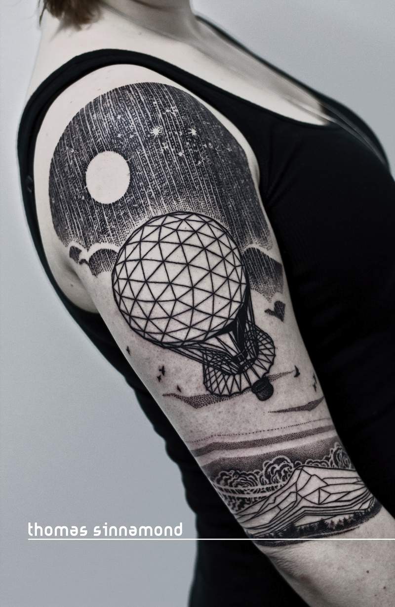 Sempre estou interessado em tatuagens que superam o que uma tatuagem deve ser e acabam as transformando em algo diferente. Foi isso que eu pensei quando me deparei com o instagram do Thomas Sinnamond. Seu trabalho de tatuagem parece ser focado no que essa arte poderá ser e não no que ela deve ser e eu gostei muito do que vi por lá. Tanto que sai pesquisando e tive que escrever esse artigo aqui para compartilhar com vocês o que Thomas Sinnamond faz.