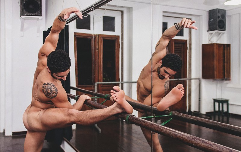 Foi em abril de 2015 que vi a primeira foto que Fernando Schlaepfer publicou com o tema #365nus. Depois disso, publiquei fotografias do projeto, não uma mas duas vezes e até entrevistei o fotógrafo sobre seu trabalho, as dificuldades desse projeto e como que é fotografar e publicar uma foto nova por dia.