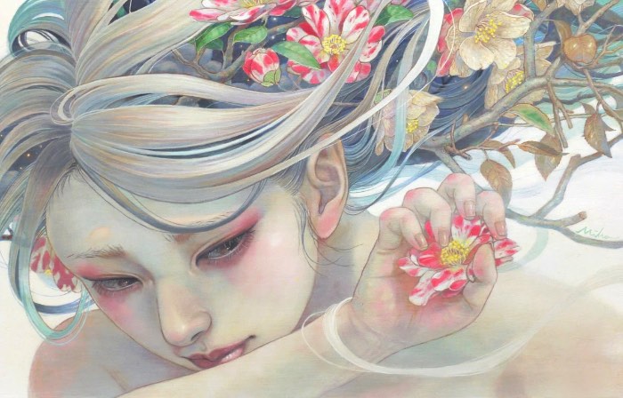 As pinturas a óleo de Miho Hirano tem um espírito e uma inspiração Pré Rafaelita, rejeitando poses mecânicas e composições elegantes. Pode não ser de propósito mas essa foi uma das referências visuais que apareceram na minha cabeça. Coloco a culpa disso tudo no fato de que a atmosfera de seus quadros parecem contar mais do que a narrativa dos mesmos, as modelos principais vem com uma expressão facial quase eufórica e existe uma atenção aos detalhes do mundo natural que não vemos sempre.