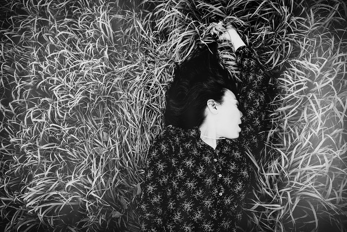 Você aceitaria que alguém te fotografasse durante um orgasmo? Essa foi a pergunta que o fotógrafo Albert Pocej fez para algumas mulheres. Se as pessoas dizem que fariam tudo pela arte, aqui elas gozam por isso.