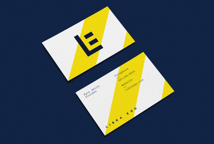Duane Dalton é um designer gráfico britânico que é apaixonado pelas qualidades minimalistas do design para comunicar mensagens de forma precisa e clara. Seus trabalhos não são daqueles minimalistas apenas por estilo. Seus trabalhos são feitos com conceito e com uma estética clara e bem definida. E você pode ver muito disso em todos os exemplos de seu trabalho que selecionei logo abaixo. 