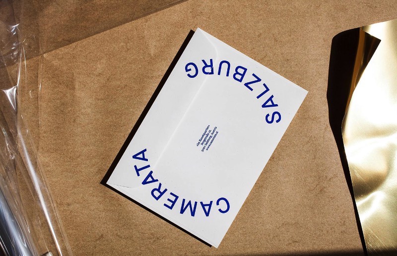 Bruch Idee & Form é um estúdio de design fundado por Kurt Glänzer e Josef Heigl, na cidade de Graz, na Áustria. Eles são reconhecidos no país como uma referência de design gráfico e seus serviços são divididos entre design editorial, web design, embalagens e branding. 