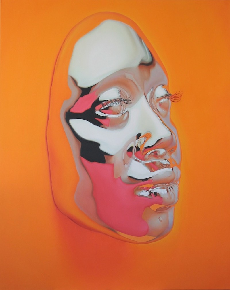 A arte de Kip Omolade é extremamente pessoal e a forma com a qual ele usa de cores nas suas peças é relacionada ao seu passado, quando fazia graffiti pelas ruas de Nova Iorque. O visual de ficção científica remete a seu interesse em revistas em quadrinhos e a época em que trabalhou como estagiário na Marvel Comics. Ou seja, tudo que você pode ver na sua arte, reflete um pouco de quem ele é. 