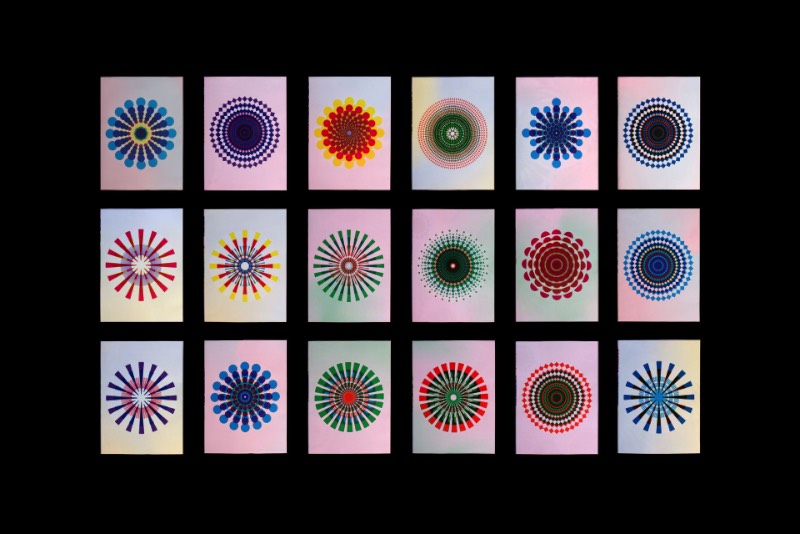 Para o pessoal do Estúdio Spin, o design gráfico é uma paixão e eles são obcecados pelos desafios dessa disciplina que parece viver em um fluxo de constantes mudanças. Para eles, o design gráfico pode ser provocador, memorável e de uma beleza que deixa lembranças. Mas, sempre considerando que, no seu pior estado, o design gráfico não é nada mais do que poluição visual e é muitas vezes ignorado. 