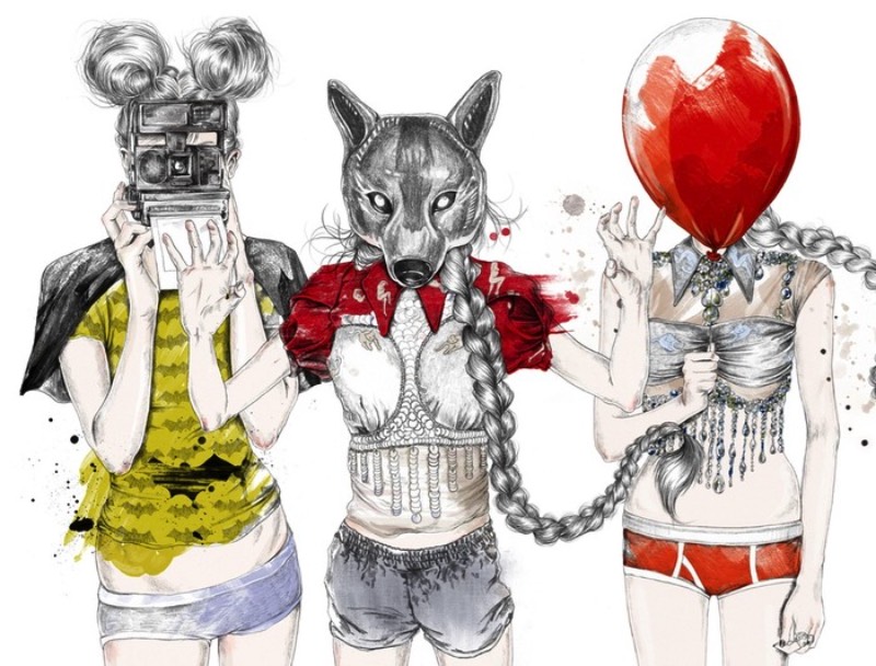 As ilustrações de Esra Roise parecem incompletas e, algumas vezes, parecem q foram feitas sem pensar muito. Mas, isso é apenas impressão sua. As imagens criadas por essa ilustradora podem ser comparadas com aqueles fotografias que acontecem em qualquer segundo, sem nem pensar direito. Nessas imagens, ela mistura elegância. diversão e um certo romantismo que, de certa forma, acabam capturando um pouco da essência da juventude e daqueles que vivem apenas naquele momento. 