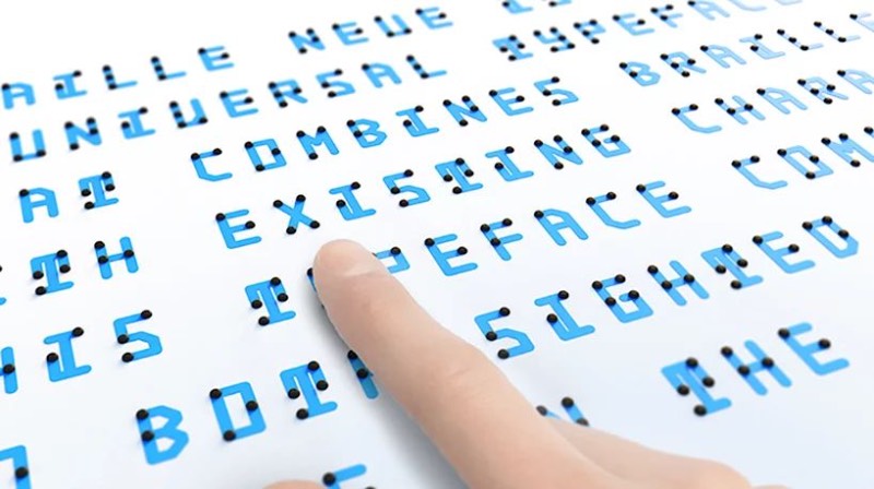 Braille Neue é uma nova fonte criada pelo japonês Kosuke Takahashi que combina o uso do braille com uma tipografia que utiliza de caracteres orientais e outros em latim. A ideia aqui é combinar o uso do braille no dia a dia da tipografia para mostrar ao mundo que existem pessoas que dependem desse tipo de linguagem cinética para navegar pelo mundo. 