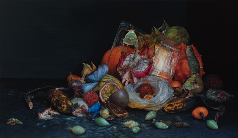 É fácil conectar as pinturas de Cindy Wright com a era de ouro da Arte na Bélgica e na Holanda. Afinal, além de compartilhar a mesma origem geográfica, a artista usa de temas similares aos de Vermeer, van Eyck, Rubens e parece renovar o interesse na natureza morta. 