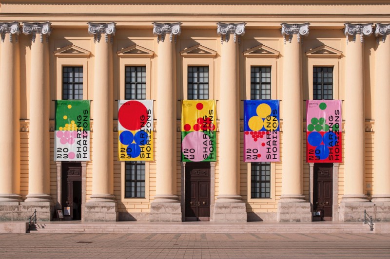 Todos os anos, uma cidade européia é escolhida como o centro cultural do continente. Em 2023, uma cidade na Hungria foi a escolhida e por isso mesmo que o trabalho de identidade visual aqui foi feito para Debrecen 2023. 