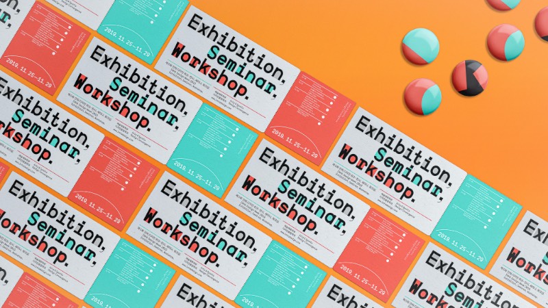 O Sul Coreano Lee Yoon Hak tem um portfólio de design gráfico repleto de ótimos exemplos de como podemos combinar caracteres latinos com outros coreanos. Foi esse o detalhe que mais me chamou a atenção quando me deparei com seu portfólio mas, ao passar mais tempo por lá, acabei descobrindo que teria que escrever algo por aqui.