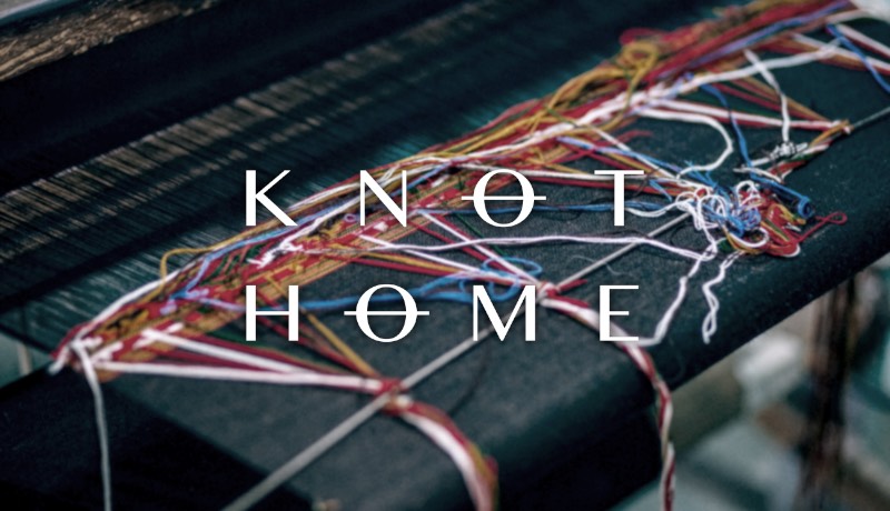 A Knot Home é uma loja online que oferece tapetes persas com um visual moderno, servindo como uma conexão entre os produtores e o resto do mundo através de seu serviço de entrega. Seus produtos são uma perfeita combinação da riqueza da antiguidade com a elegância moderna e foi isso que o noruegues da Tank tentaram combinar com o design que você pode ver logo abaixo. 