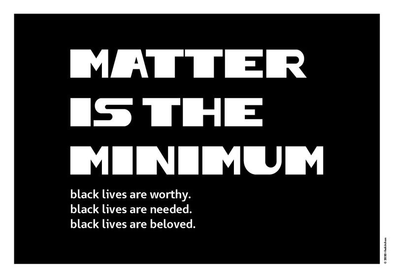 FCK RCSM PSTR é o nome de uma plataforma de posters online cuja finalidade é apoiar o movimento Black Lives Matter. Lá você pode fazer o download gratuito de posters com um visual que, algumas vezes, parece ser bem profissional e apresenta frases que clamam por justiça, igualdade e pelo fim do racismo. 