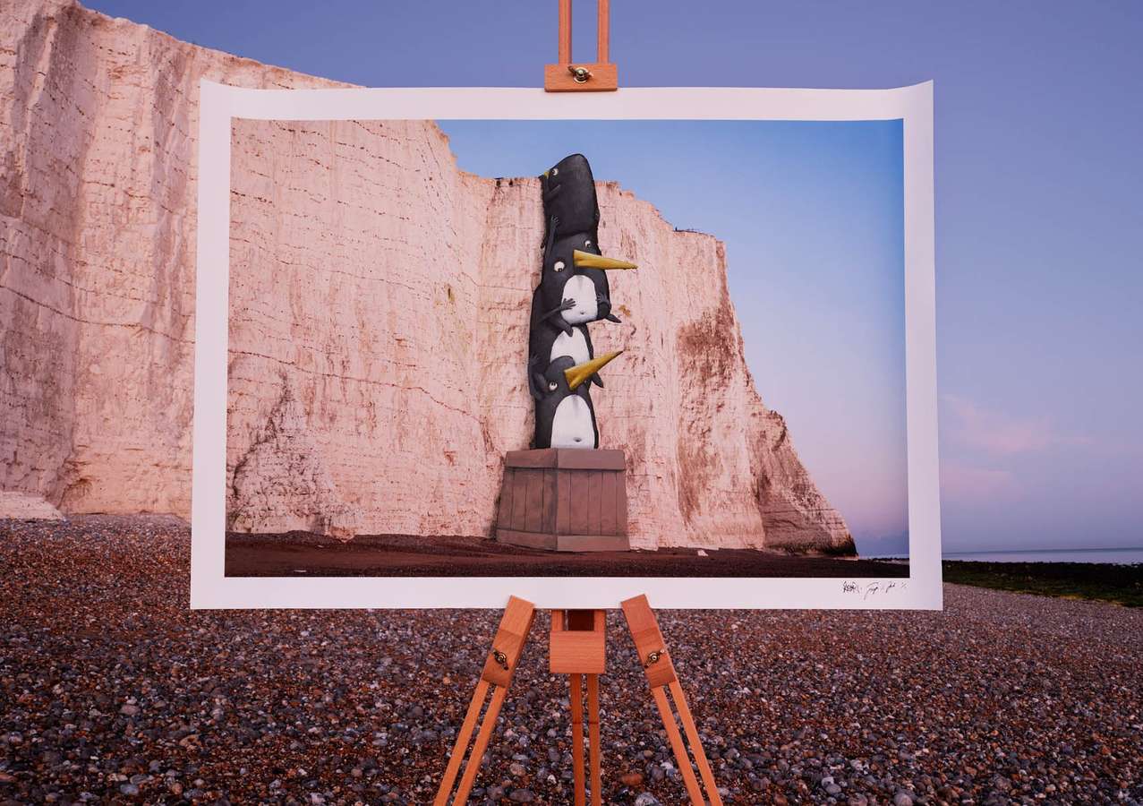 A visão de Joseph Ford foi a de fornecer aos artistas de rua impressões fotográficas grandes e de alta qualidade de locais icônicos. Lugares como o Panthéon em Paris, os penhascos Seven Sisters da Inglaterra e a faixa central de uma rodovia de Los Angeles. Essas imagens serviriam como telas para os artistas criarem obras de arte originais, sem qualquer manipulação digital. 