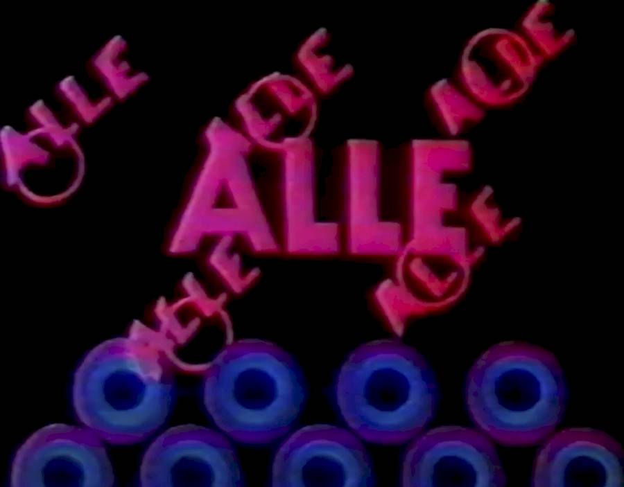 A contribuição de Oskar Fischinger para o cinema de vanguarda, conforme retratada no documentário de Keith Griffiths "Oskar Fischinger: Visual Music" (1992), continua a ser uma exploração fundamental da combinação dos elementos visuais e auditivos no cinema. Há alguns dias, encontrei este documentário no YouTube e só pude assistir há algumas horas, mas sabia que iria escrever algo sobre ele quando compreendesse o que estava assistindo. 