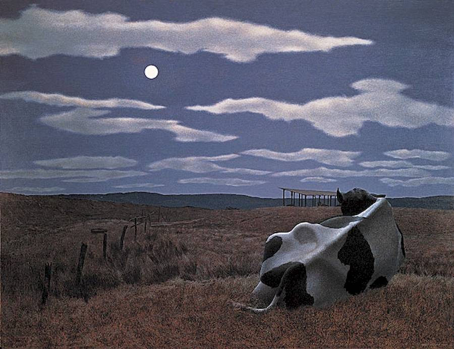 Alex Colville é o nome de um artista canadense que ficou conhecido por transcender o mero realismo nas suas obras de arte. Assim, ele acabou alinhando-se mais com o um movimento artístico conhecido como Precisionismo da década de 1930 do que com o fotorrealismo tradicional.
