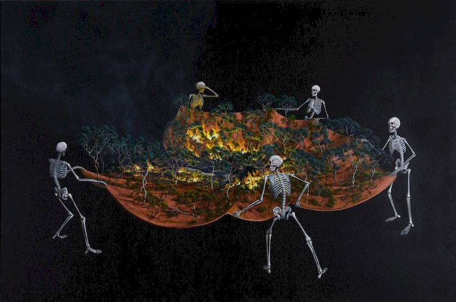 Dale Cox não é um artista comum. Este criador australiano contemporâneo trabalha com diversas ferramentas artísticas: cinema, pintura e escultura fazem parte de seu kit de ferramentas. Porém o que o torna único é como ele adora misturar todas essas referências e ferramentas – e como ele usa objetos encontrados como ponto de partida para transformações incríveis.