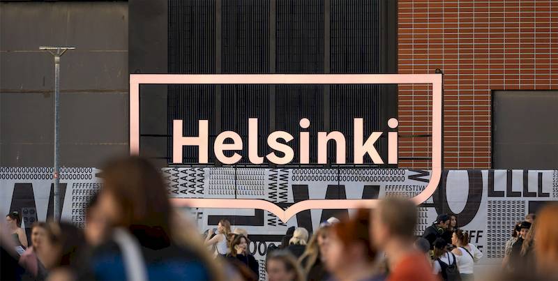 Helsinki, a capital da Finlândia, é conhecida por sua alta qualidade de vida, inovação e senso de pertencer. Essa é uma cidade consistentemente classificada entre os países mais felizes do mundo. Mas sua marca global não refletia essa realidade. 