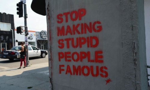 Stop Making Stupid People Famous_04