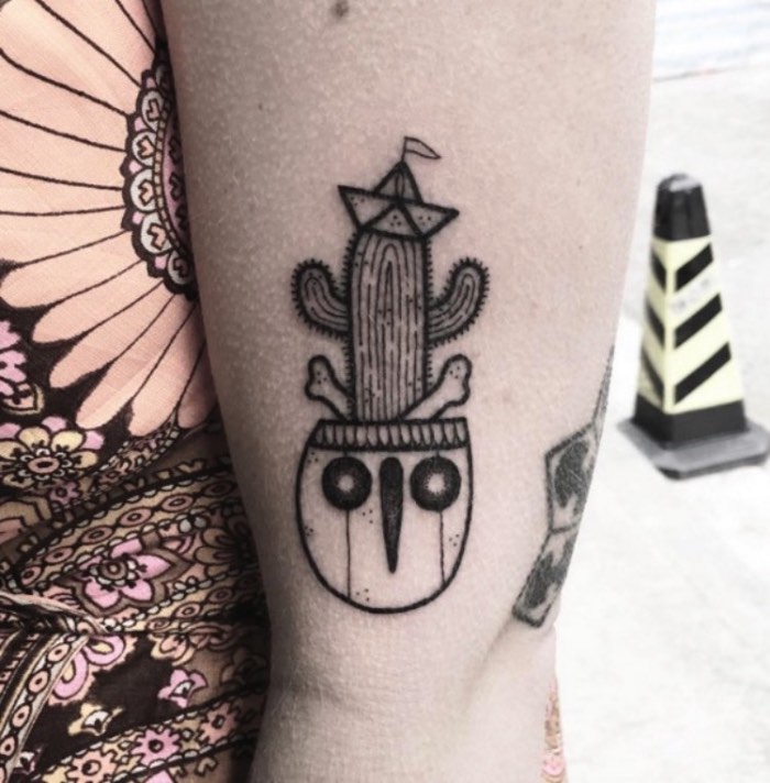 Hugo Tattooer Misturando Estilos de Tatuagem via