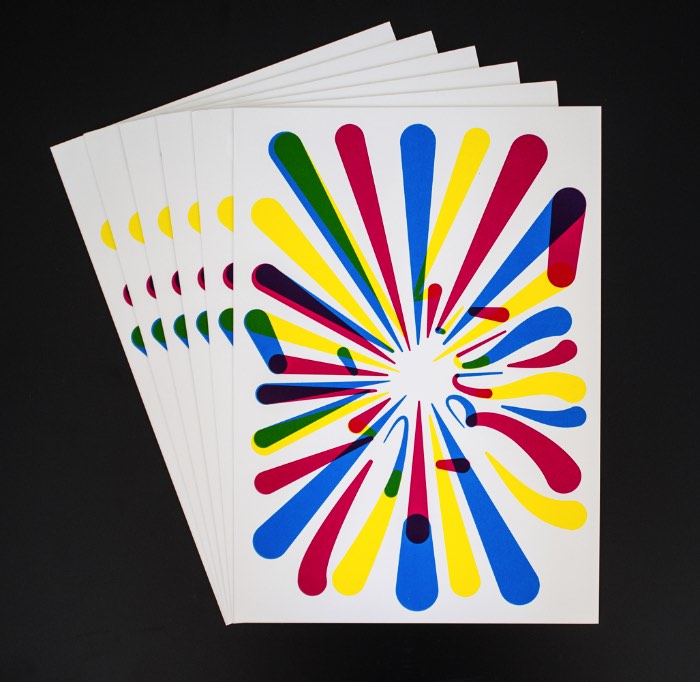 Elias Hanzer é um designer austríaco com um paladar especial para a tipografia e para as cores. A forma com a qual ele brinca com as geometria e as serifas pode ser, praticamente, orgásmico para aqueles que gostam do design gráfico de forma experimental e única.