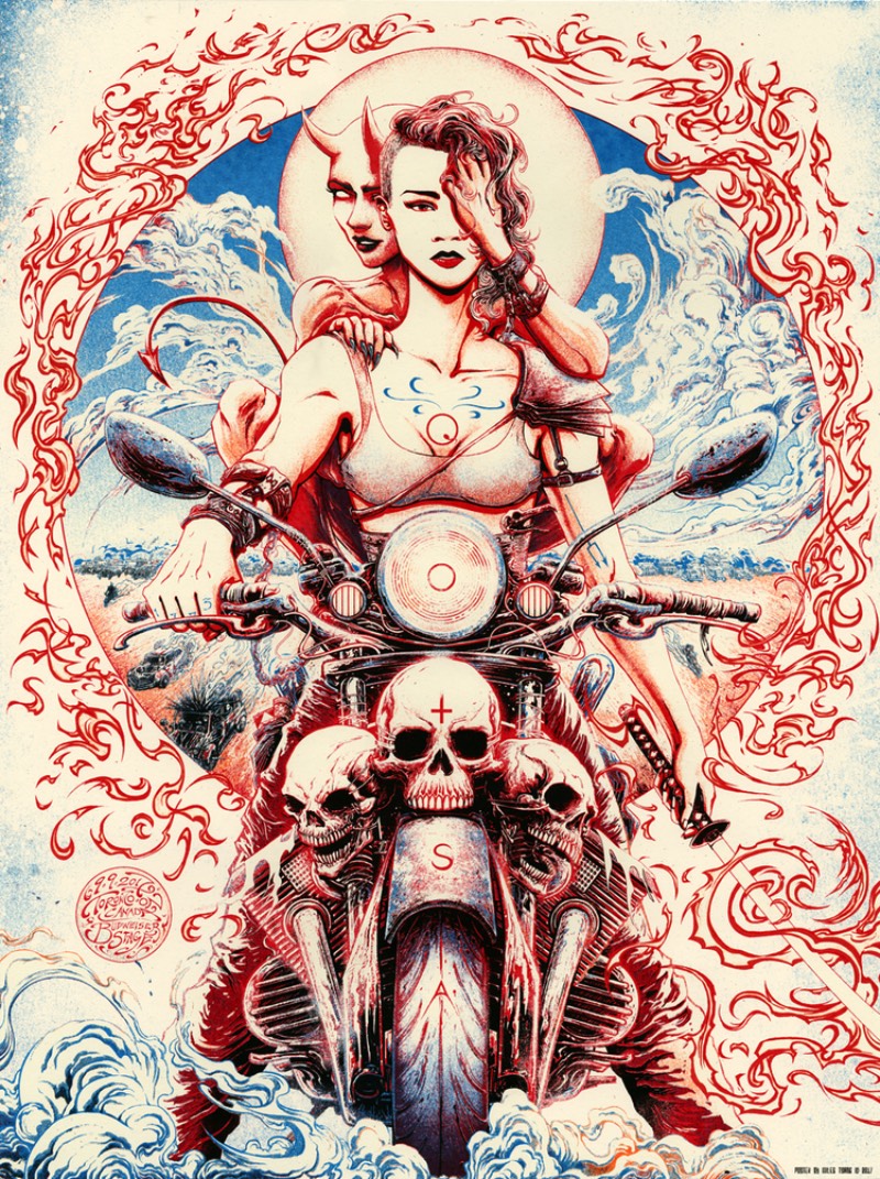 Para muitos artistas e ilustradores, o trabalho que eles criam são uma forma única de se expressar e de se conectar com um mundo inteiro. Acredito que isso deve ser umas das muitas coisas que Miles Tsang faz com seu belíssimo trabalho. Esse ilustrador canadense, baseado em Toronto, cria posters para shows desde 2008 com traços psicodélicos, atmosferas intensas e uma forma mais do que detalhada de retratar personagens diferentes. Seu trabalho é fora do comum e já ilustrou posters para Nine Inch Nails, Foo Fighters, Dave Matthews Band e muitos outros.
