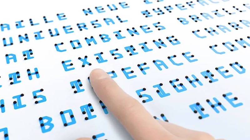 Braille Neue é uma nova fonte criada pelo japonês Kosuke Takahashi que combina o uso do braille com uma tipografia que utiliza de caracteres orientais e outros em latim. A ideia aqui é combinar o uso do braille no dia a dia da tipografia para mostrar ao mundo que existem pessoas que dependem desse tipo de linguagem cinética para navegar pelo mundo.