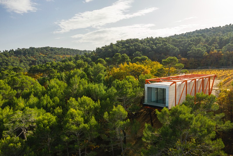 A Richard Rogers Drawing Gallery é uma construção retangular de 120m², completamente opaca, a galeria foi projetada dessa forma para concentrar o olho do visitante para as obras que serão expostas por lá. 