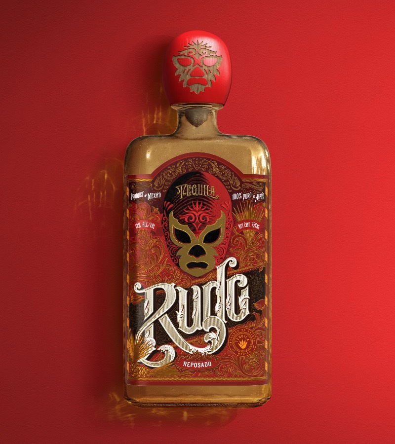 As embalagens das Tequilas Técnico e Rudo tem seu design inspirado nas lucha libre, aquela forma bem particular de luta livre que existe no México. O design dessas embalagens ficou nas mãos do design Anton Burmistrov e, nesse trabalho, dá para ver como ele usou do seu amor pela cultura do México para criar algo visualmente especial.