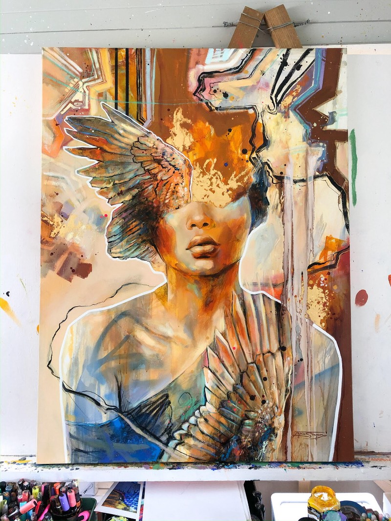 Tahlia Stanton é uma artista australiana cujo trabalho pode ser descrito como arte pop expressionista, se é que esse estilo visual existe de verdade por aí. Ela costuma explorar temas de autenticidade, liberdade e de auto-realização através de suas pinturas e você pode ver isso com mais atenção logo abaixo.